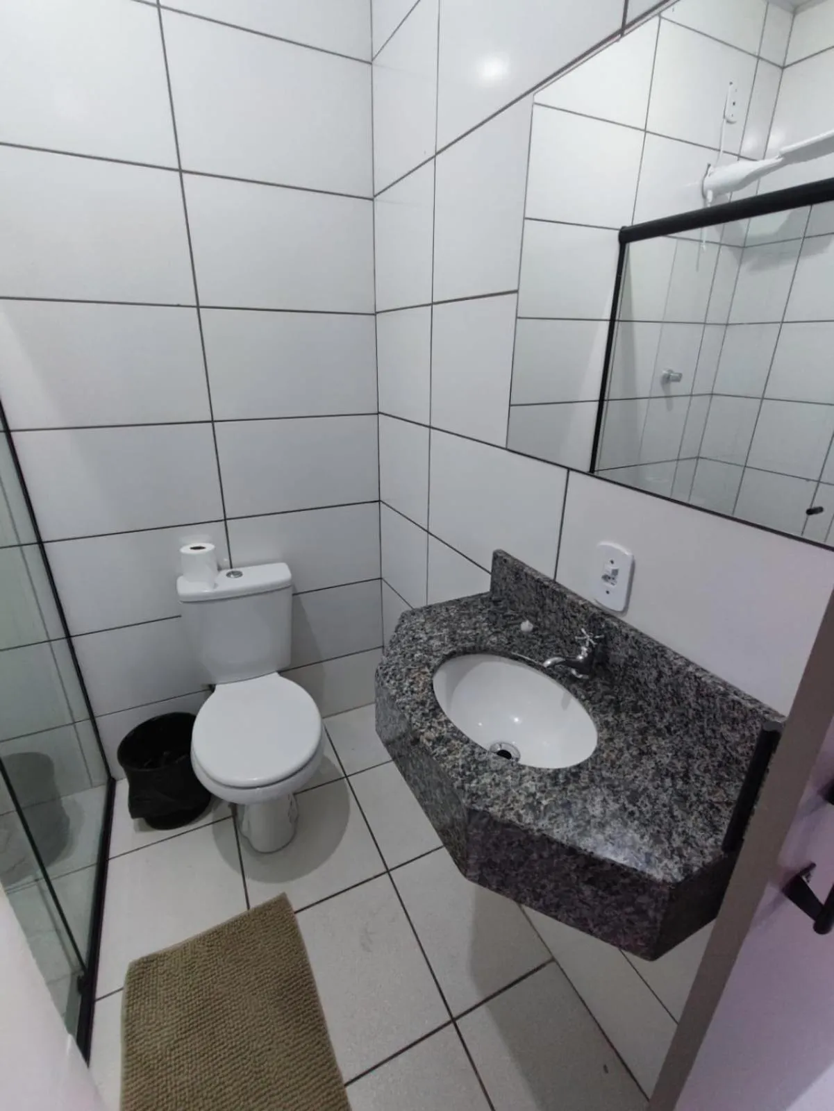 Bathroom in PORTAL PARQUE HOTEL