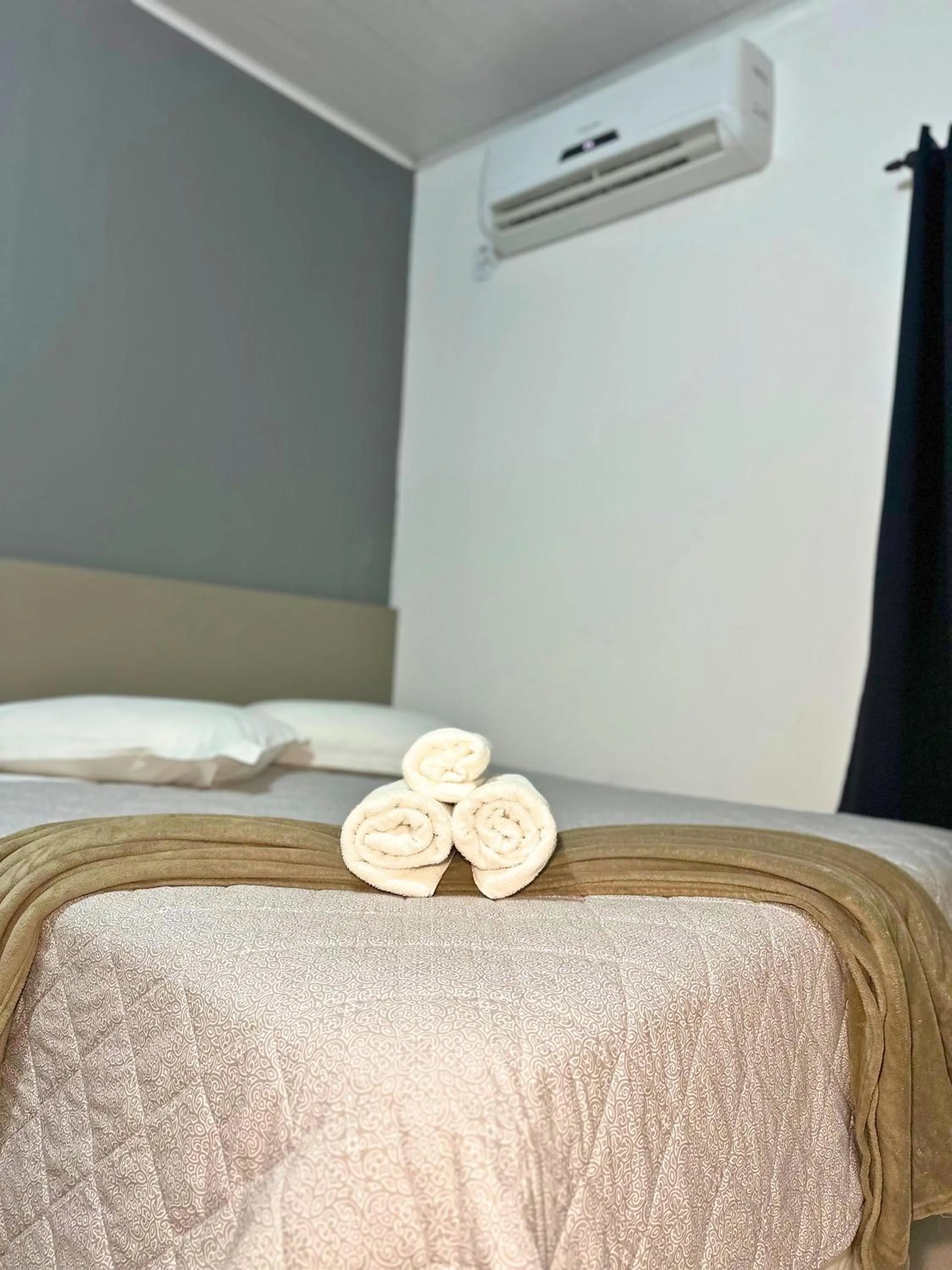 Bed in PORTAL PARQUE HOTEL