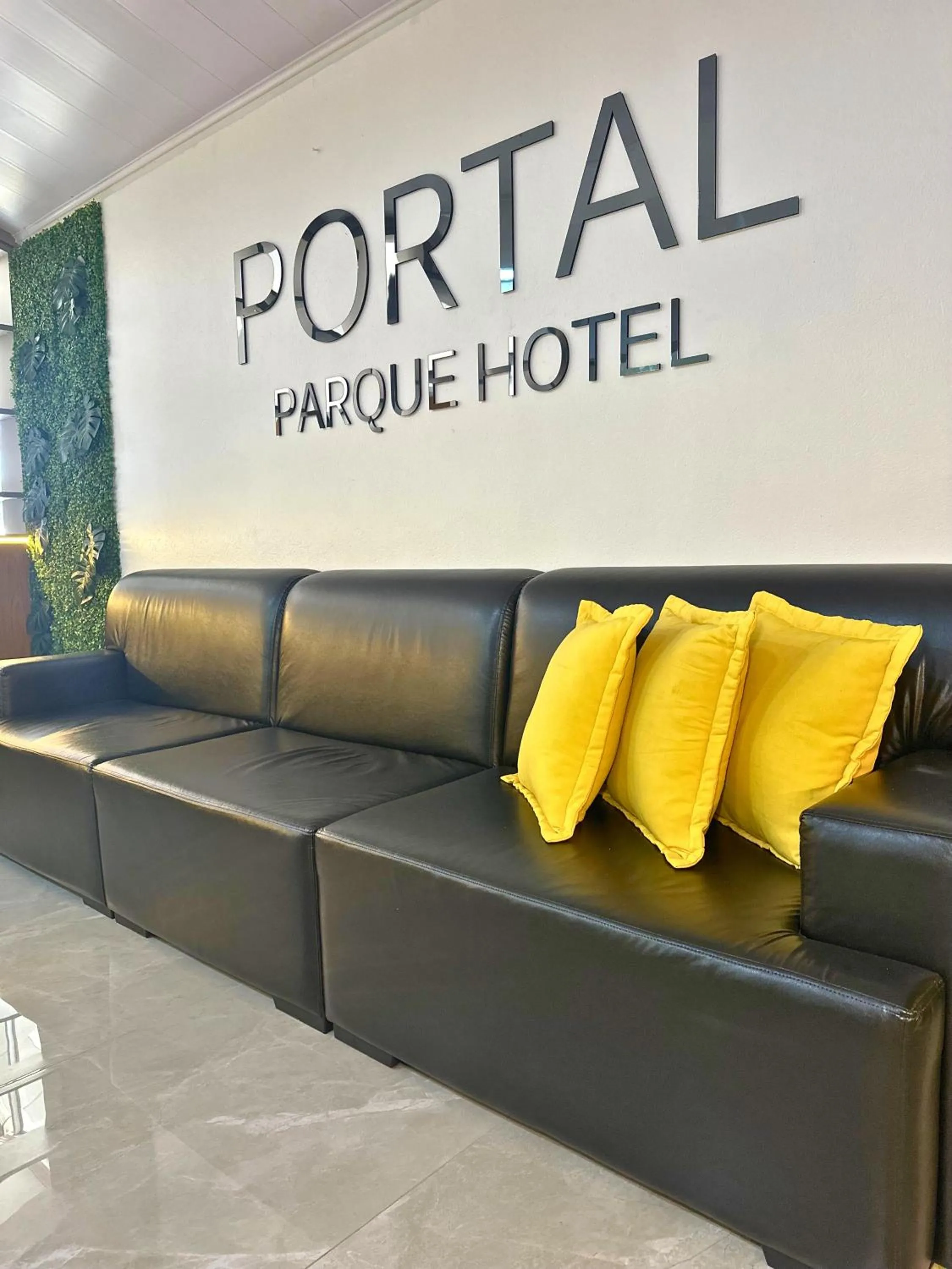 PORTAL PARQUE HOTEL