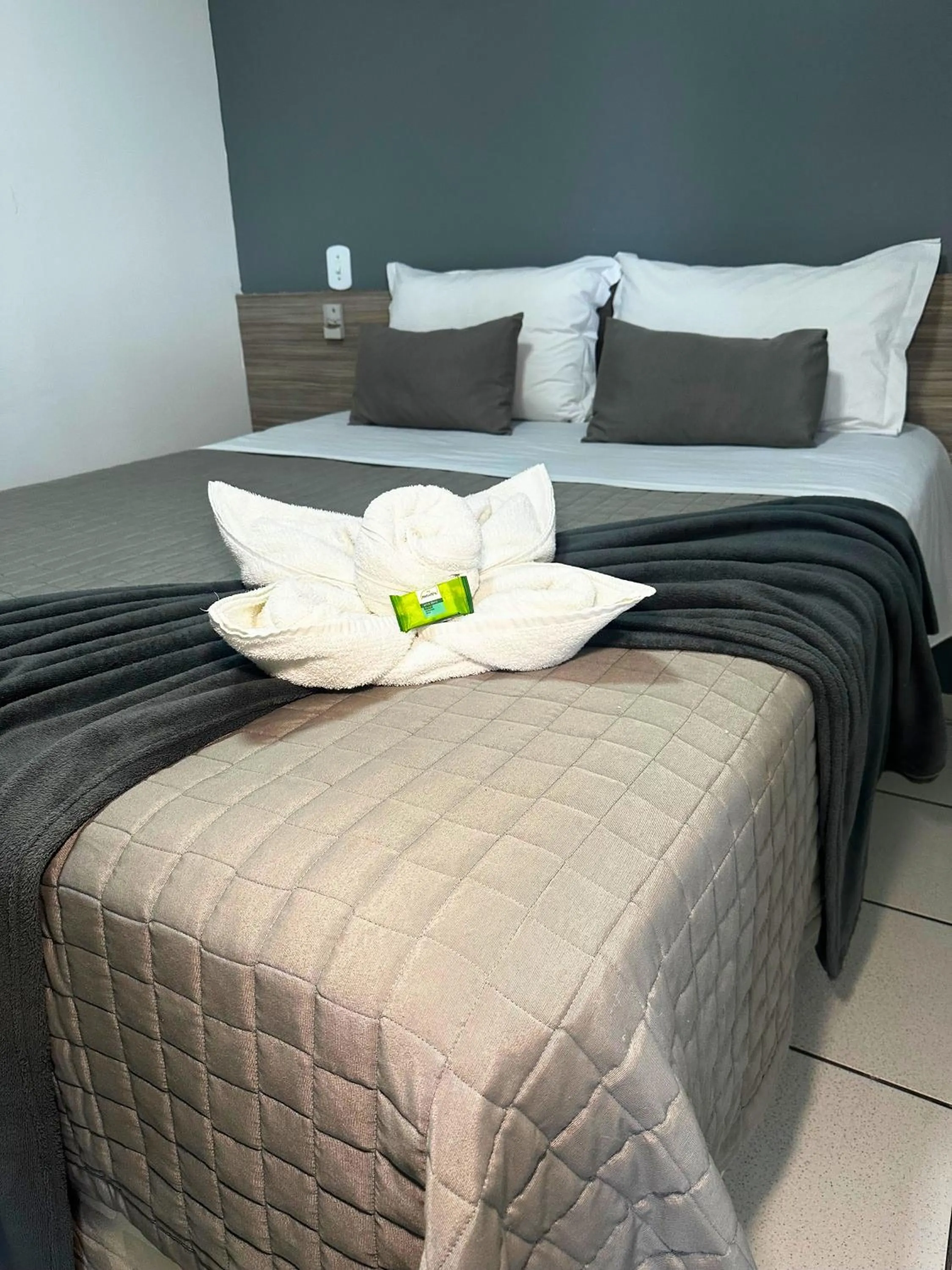 Bed in PORTAL PARQUE HOTEL