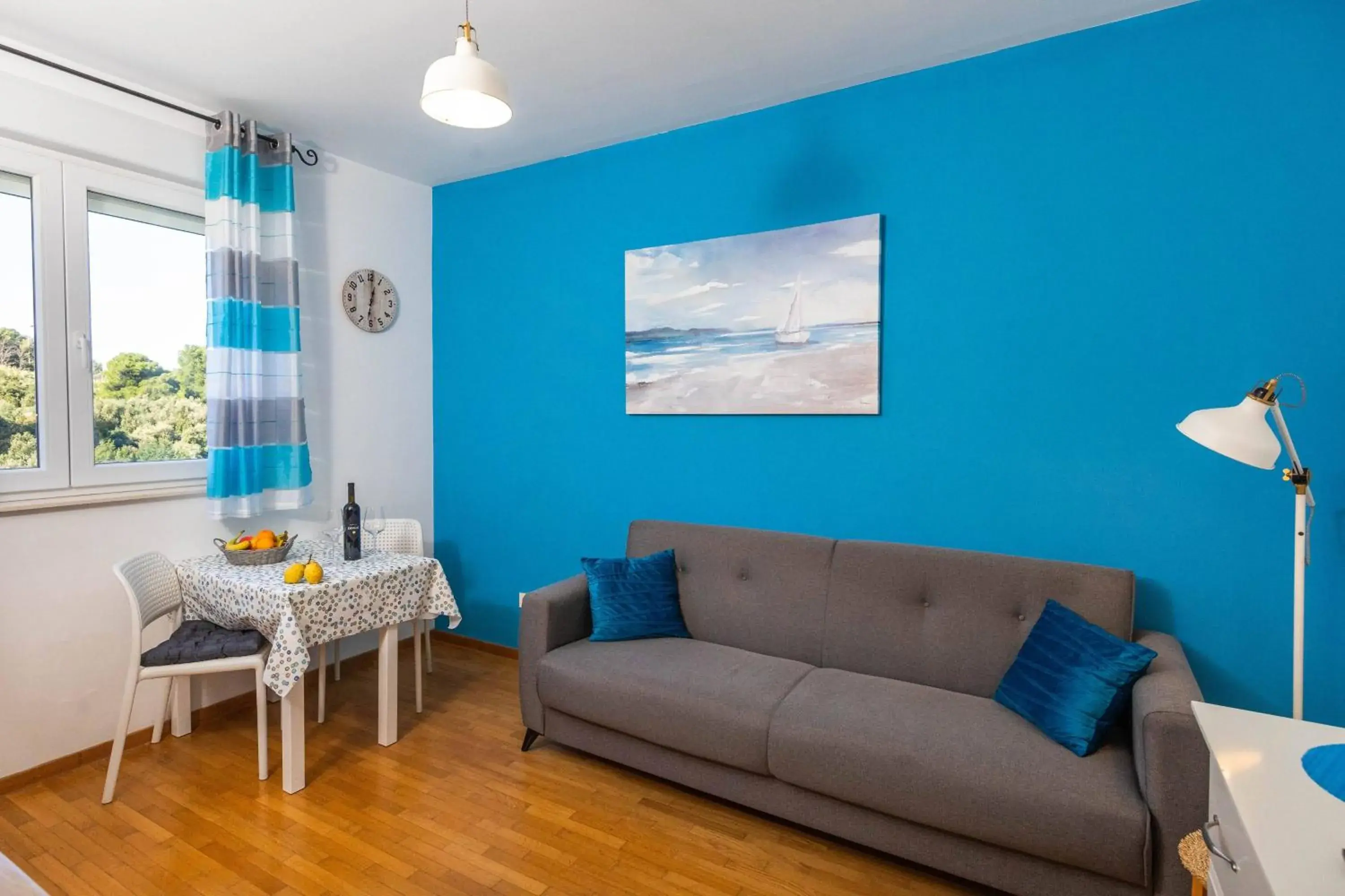 APARTMENT EASY APARTMENT EASY
