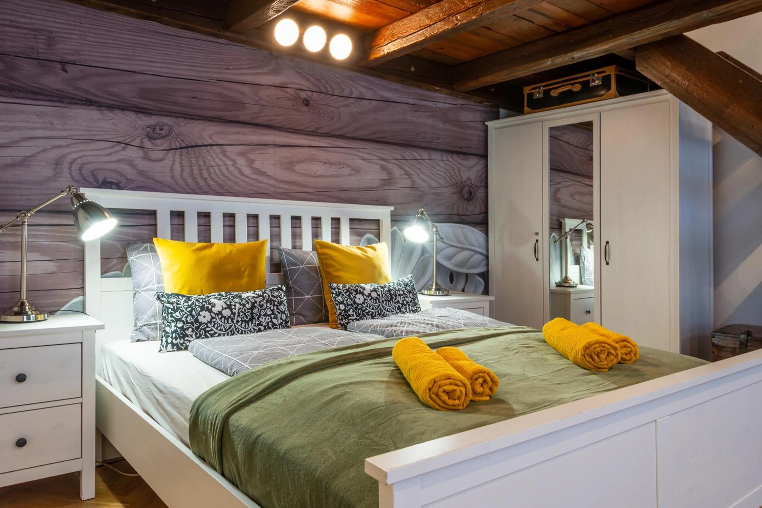 Standard Apartment in Budapest Holidays Courtyard
