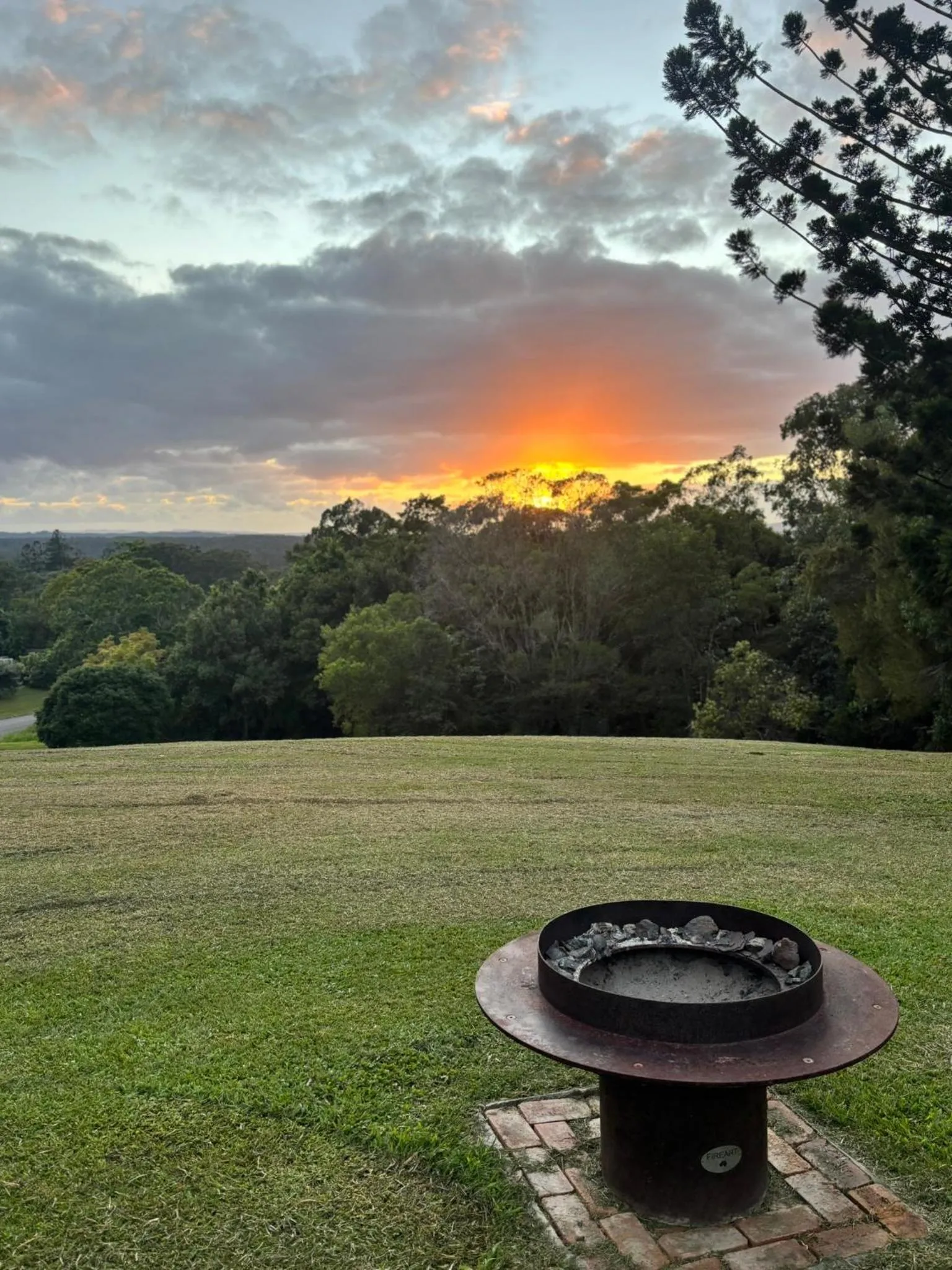 Noosa Hinterland Escape