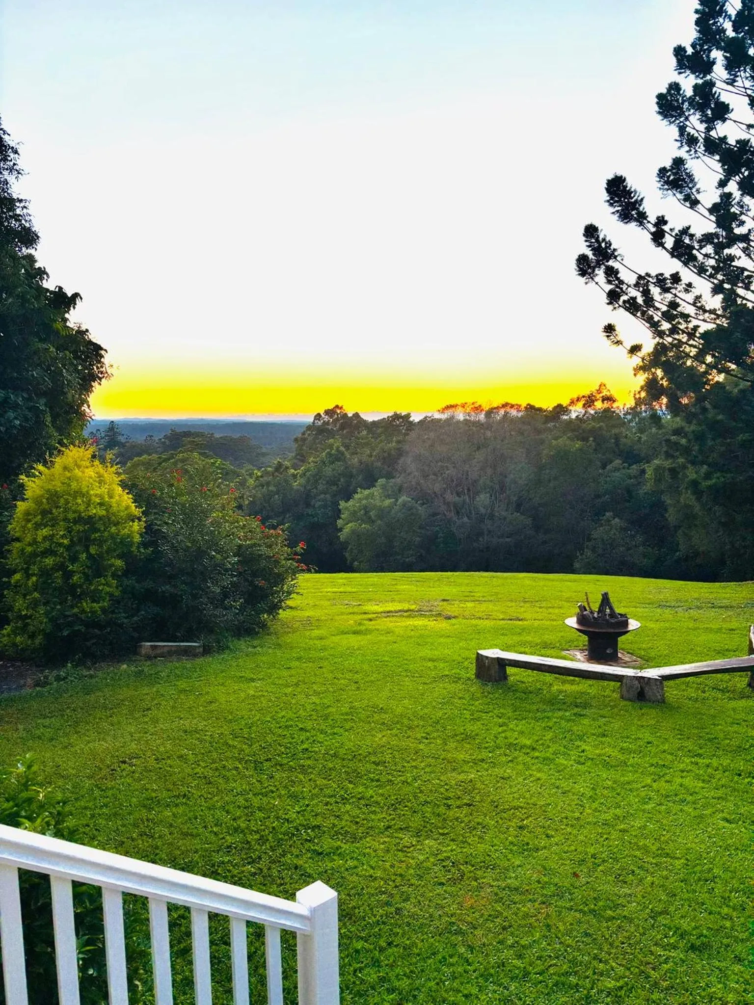 Noosa Hinterland Escape