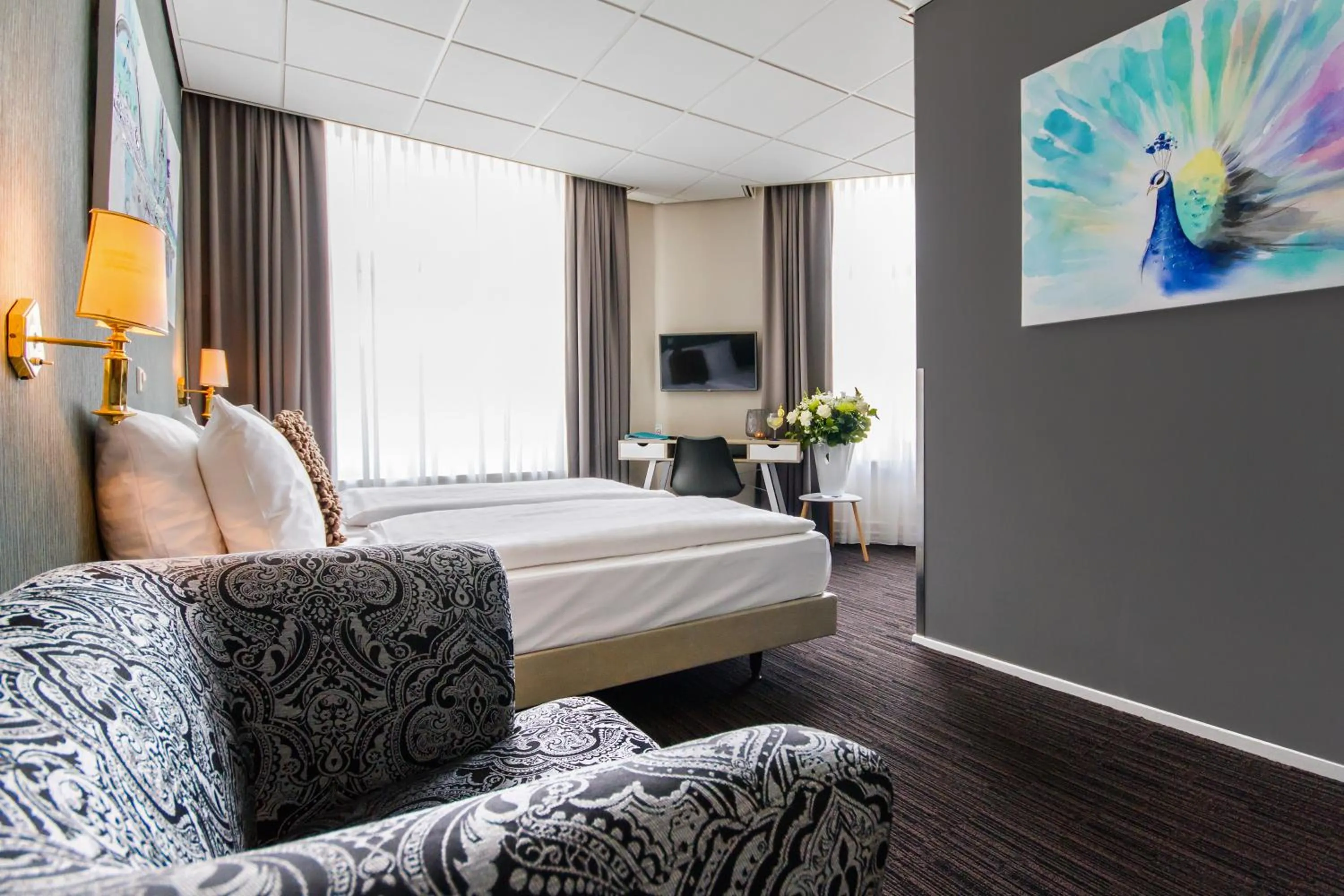 Bed in Grand Hotel Monopole