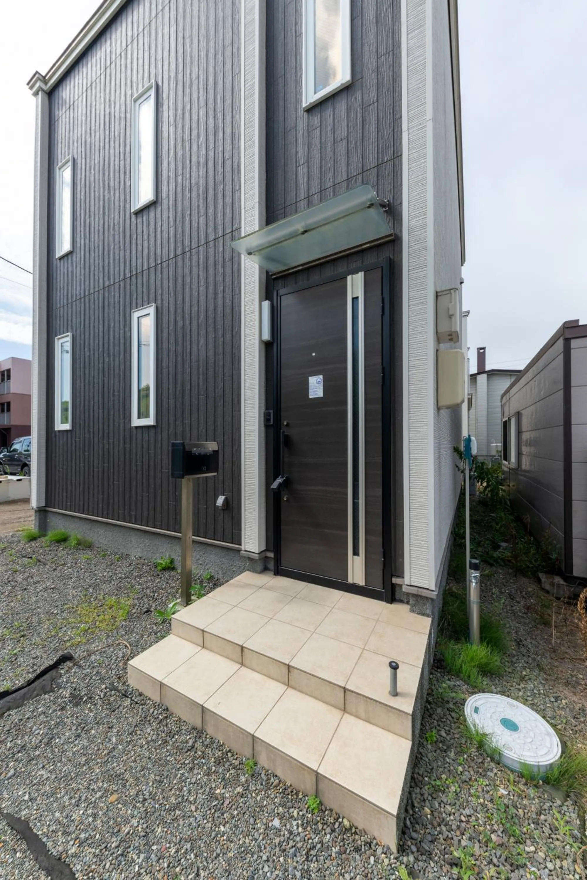 Property building in The Onyx Tomakomai