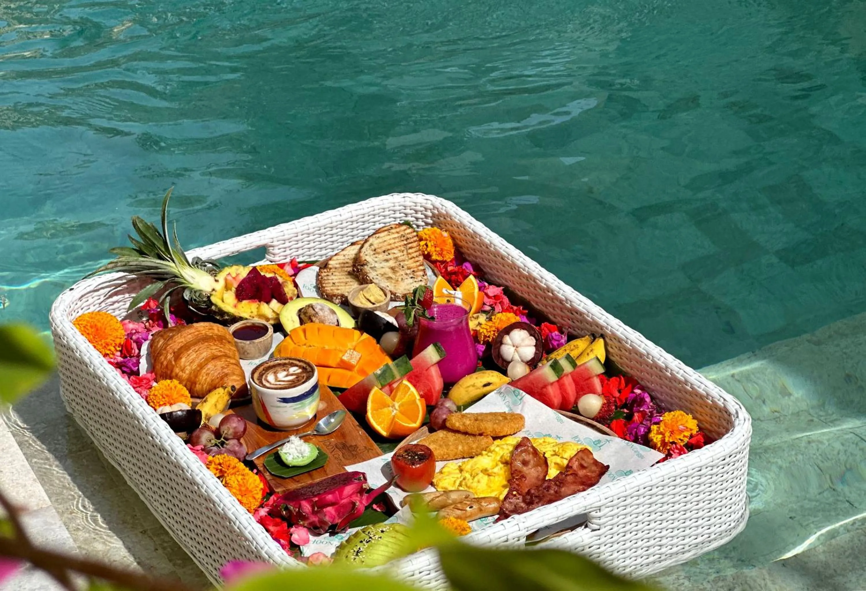 Food and drinks in Villa Coconut Canggu