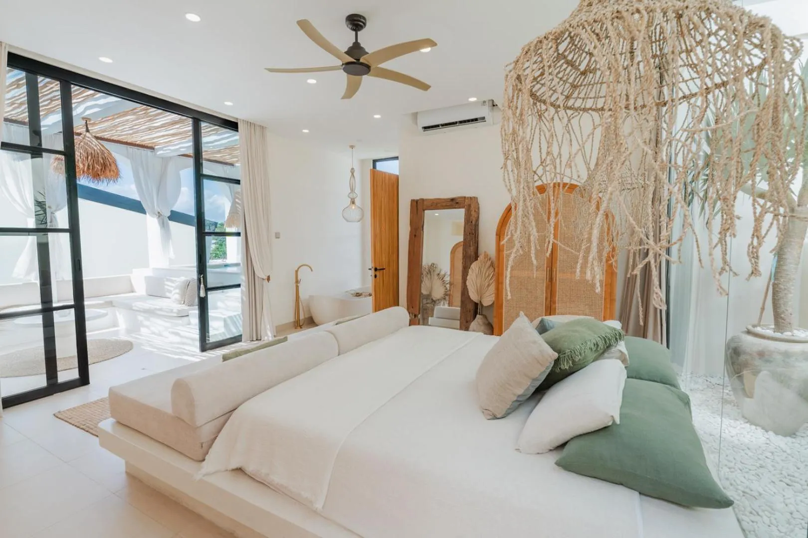 Bedroom, Bed in Villa Coconut Canggu