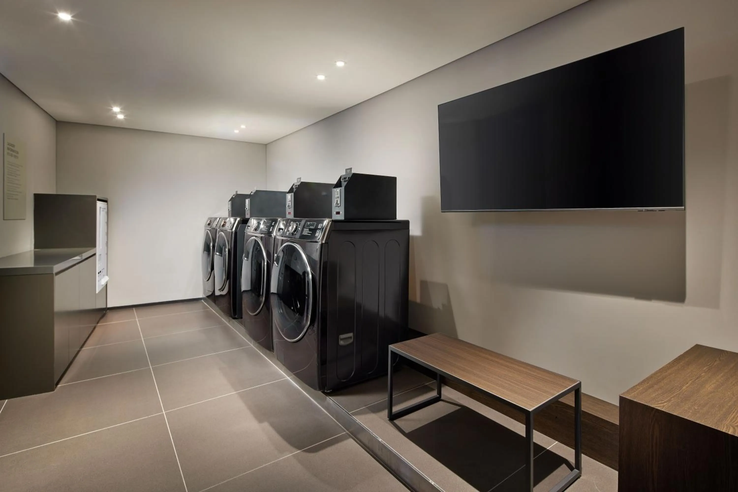 laundry in Shilla Stay Plus Iho Tewoo Ocean Front