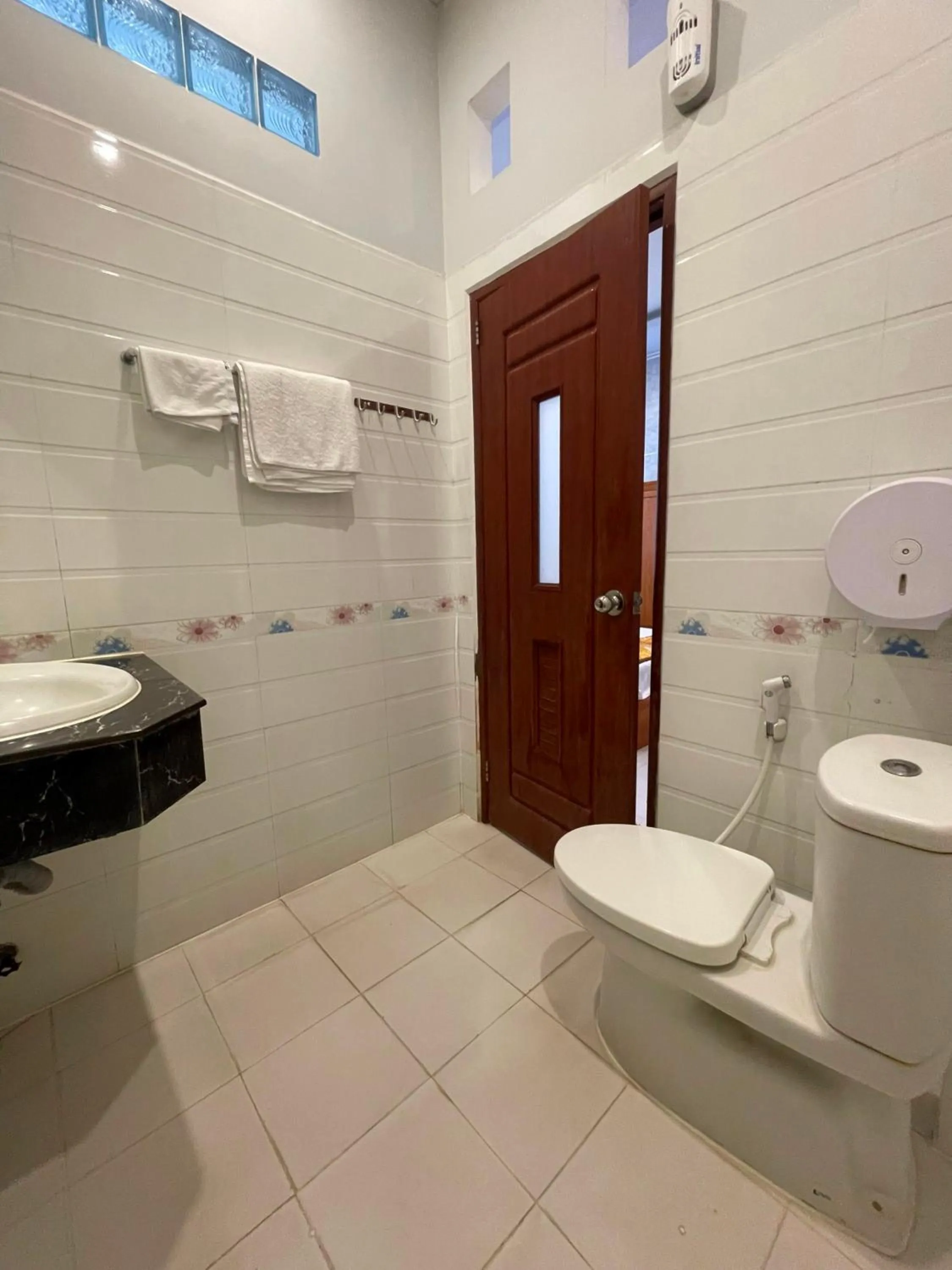 Bathroom in Hồng Nhung Hotel Kiên Giang
