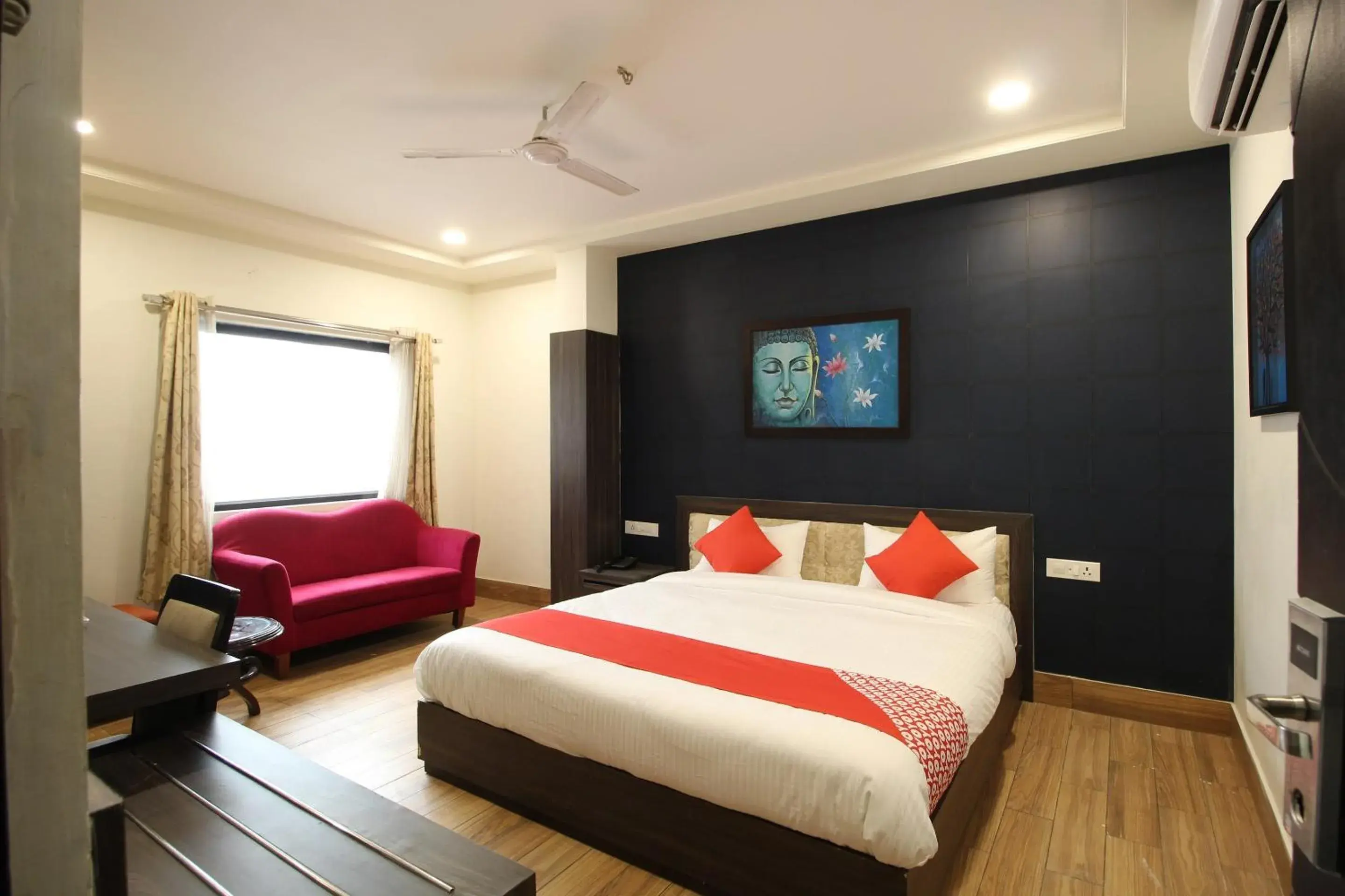 Collection O Vijay Palace Collection O Vijay Palace