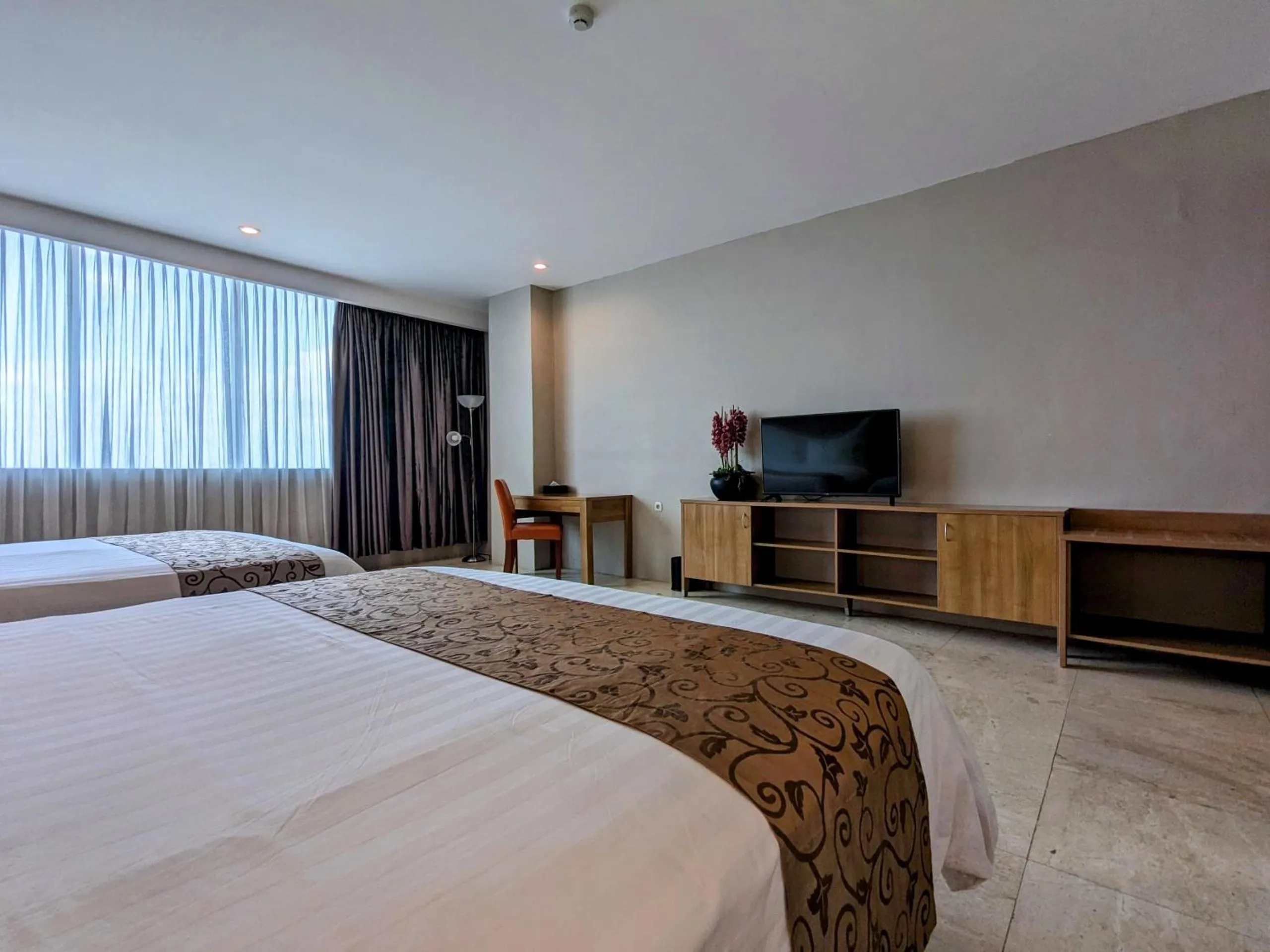 TV and multimedia in Grand Zuri Pematangsiantar