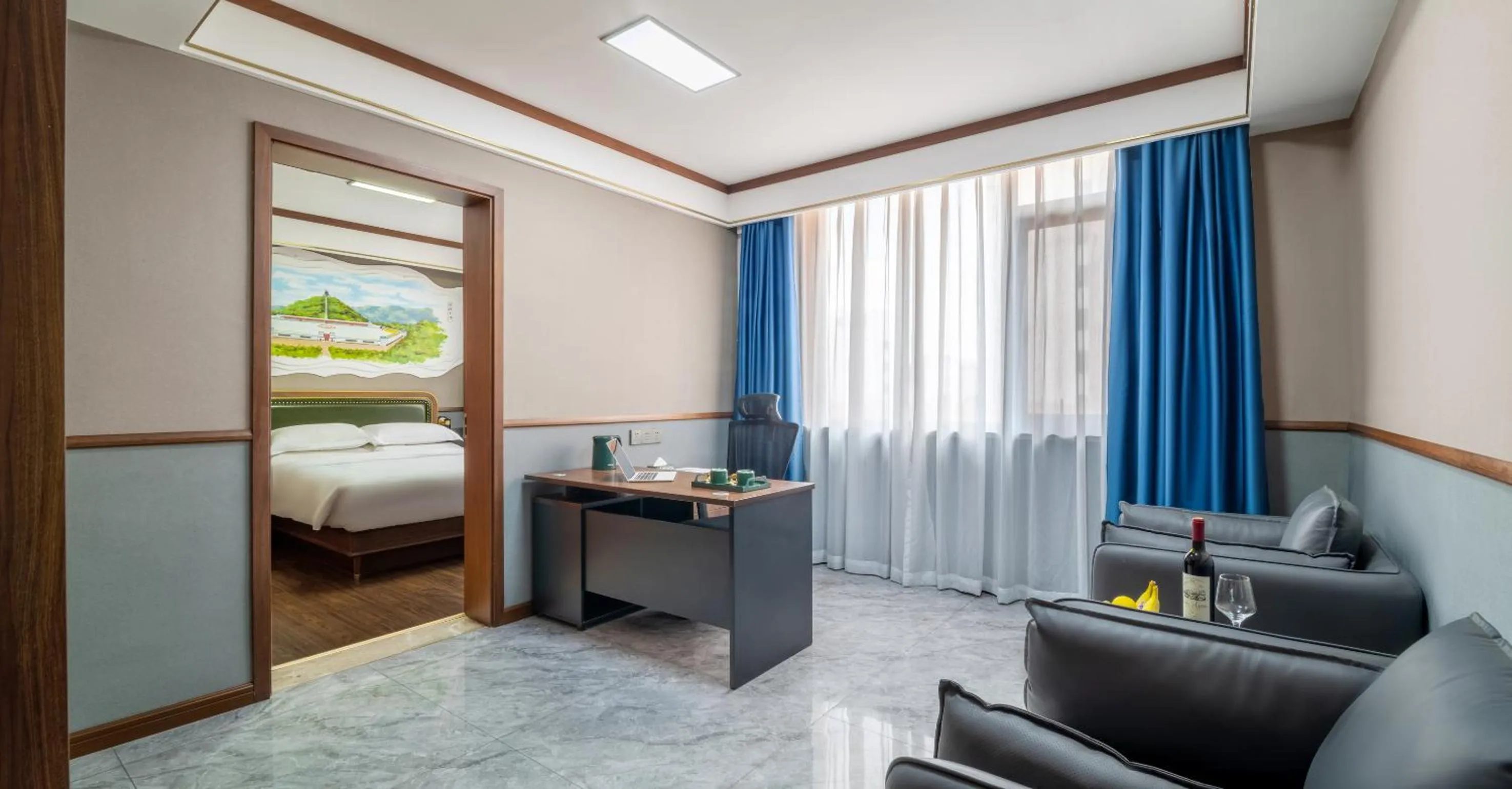 Living room, Bed in Nostalgia S Hotel Kunming Old Street