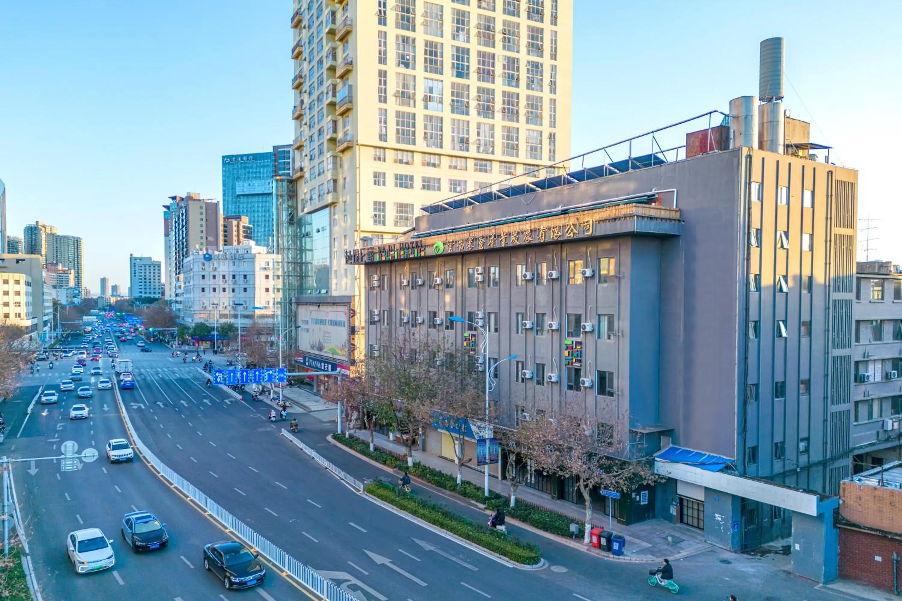Property building in Nostalgia S Hotel Kunming Old Street