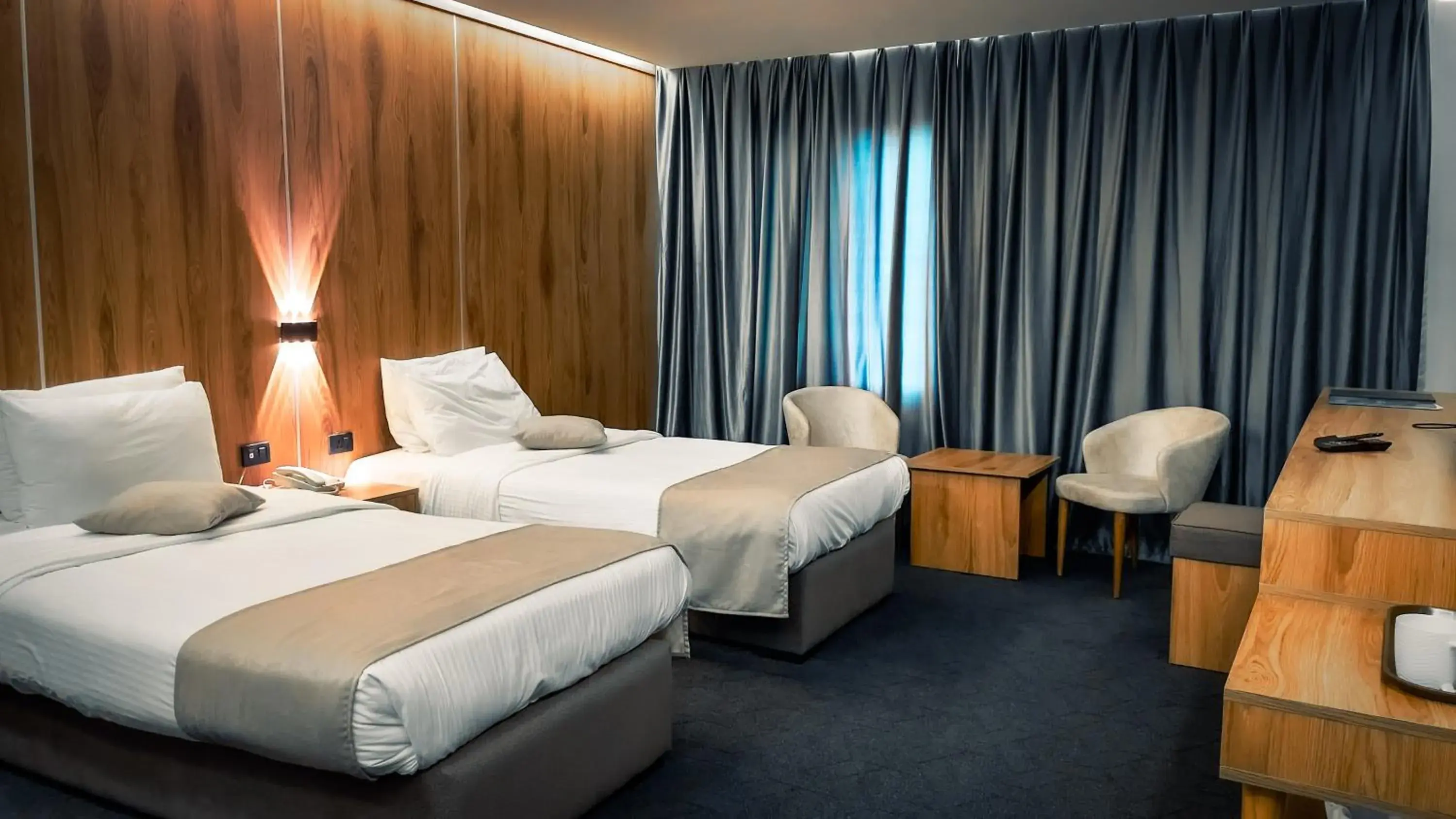 Bedroom, Bed in Sandy palace Hotel Bedroom, Bed in Sandy palace Hotel