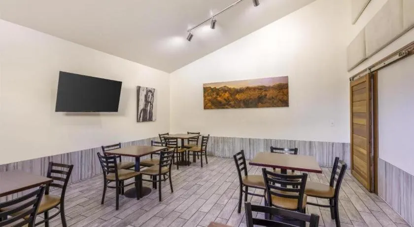 Best Western Frontier Motel