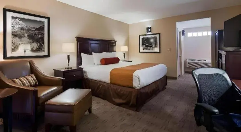 Bed in Best Western Frontier Motel Bed in Best Western Frontier Motel