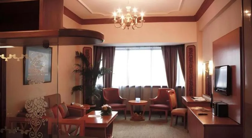 The CentrePoint Hotel