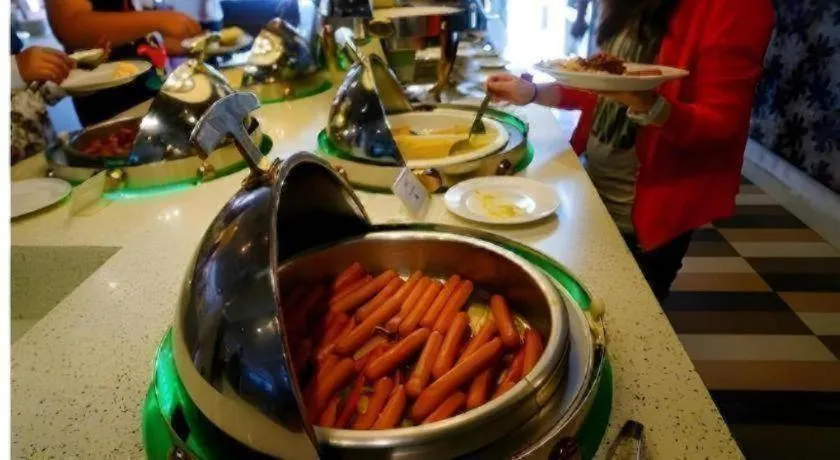 The CentrePoint Hotel