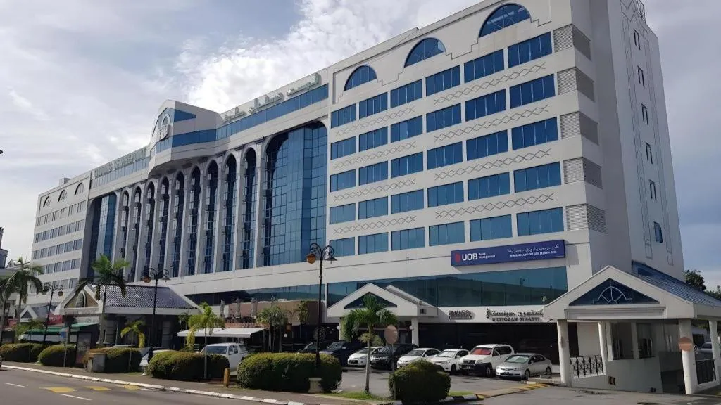 The CentrePoint Hotel