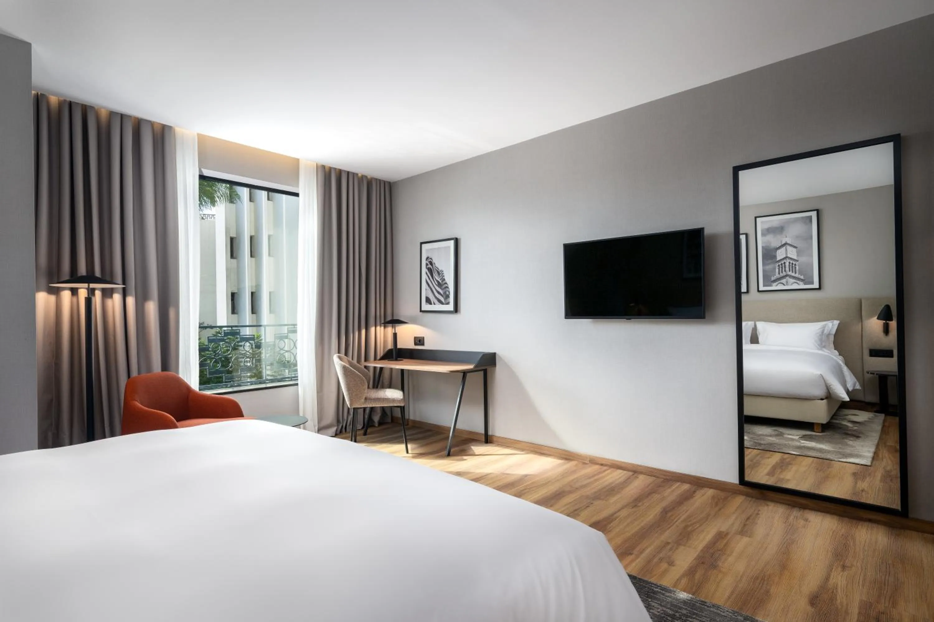 TV and multimedia, Bed in Radisson Hotel Casablanca Gauthier La Citadelle