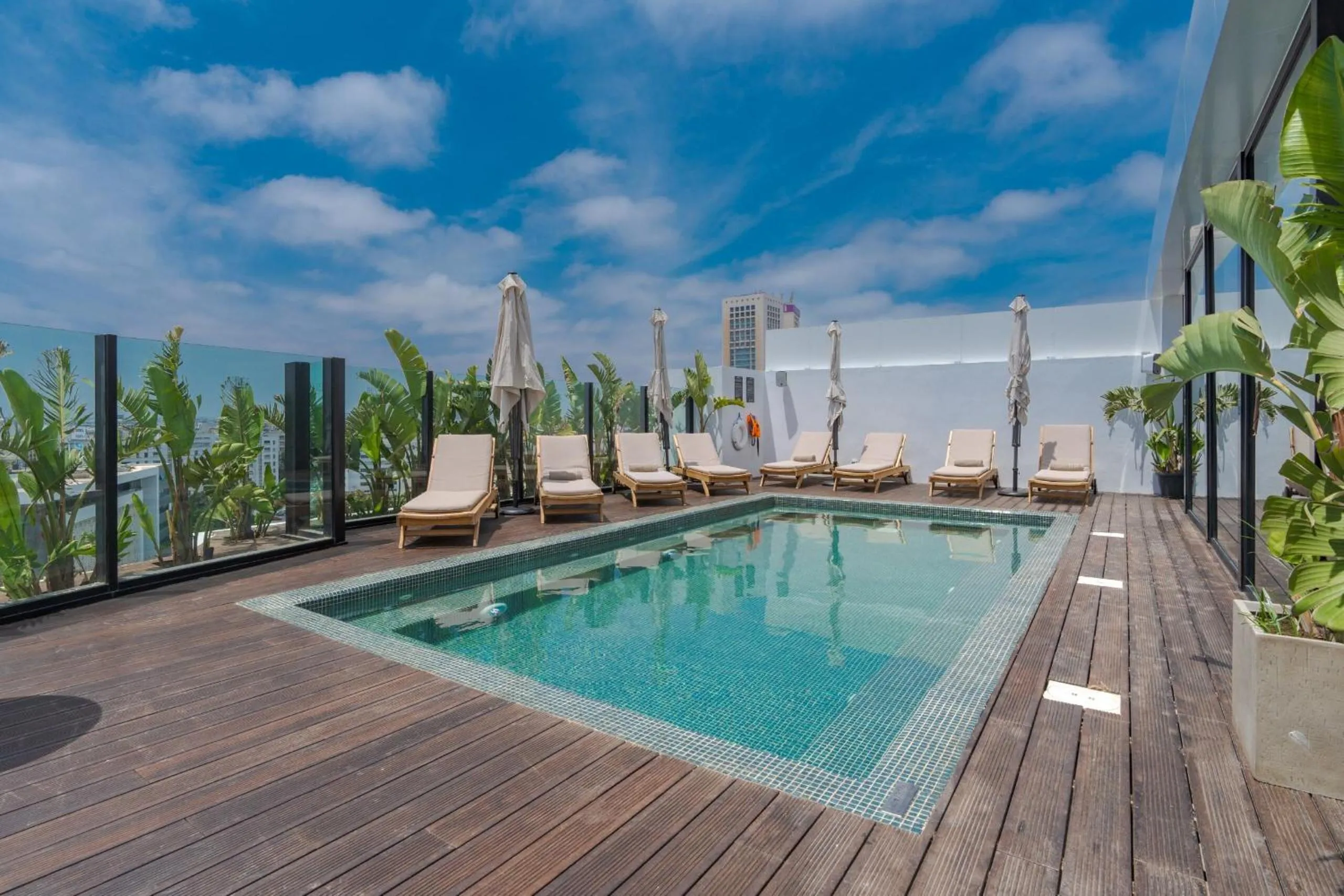 Swimming pool in Radisson Hotel Casablanca Gauthier La Citadelle