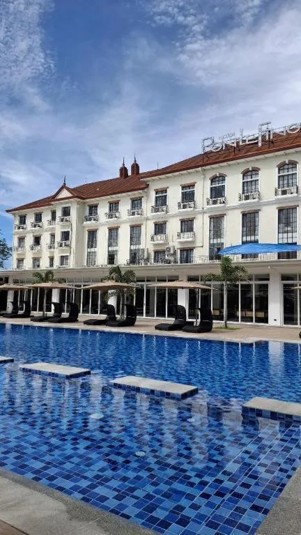 Pontefino Hotel and Residences