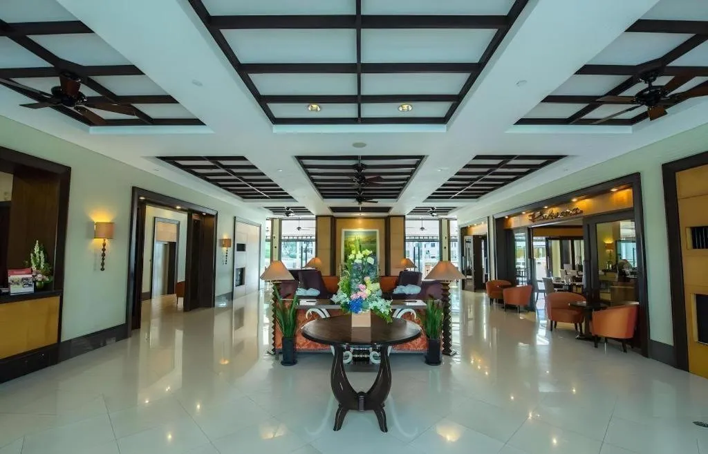 Pontefino Hotel and Residences