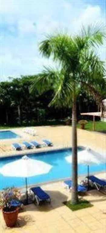 Pontefino Hotel and Residences