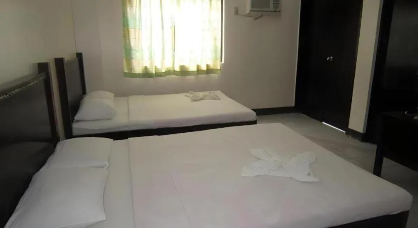 Bed in Boracay Travelodge Beach Resort