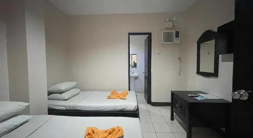 Bed in Boracay Travelodge Beach Resort Bed in Boracay Travelodge Beach Resort