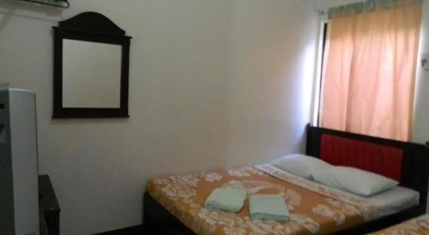 Bed in Boracay Travelodge Beach Resort