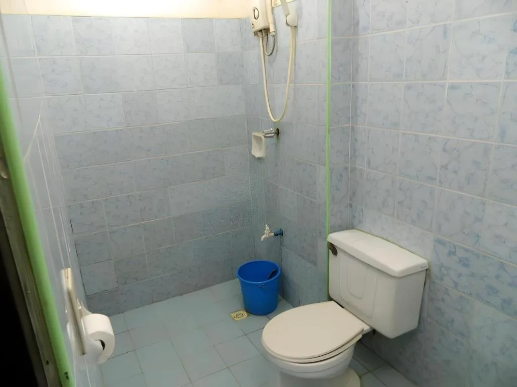 Boracay Travelodge Beach Resort