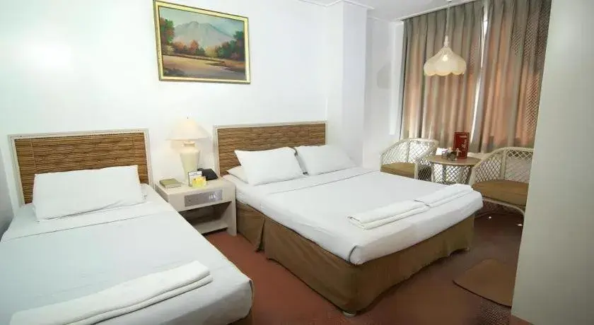 Bed in Hotel Supreme Bed in Hotel Supreme