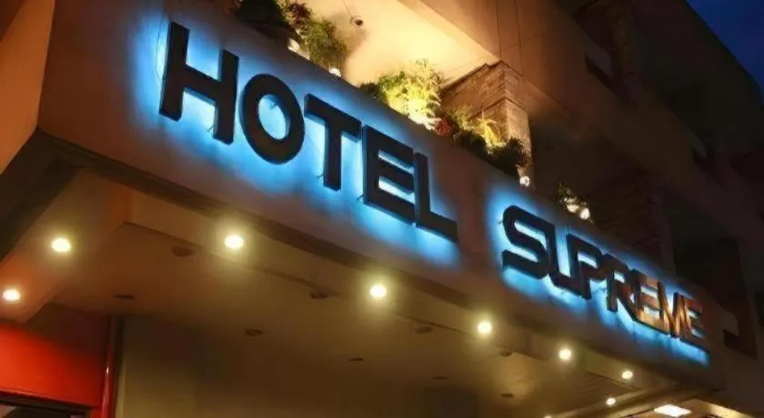 Hotel Supreme