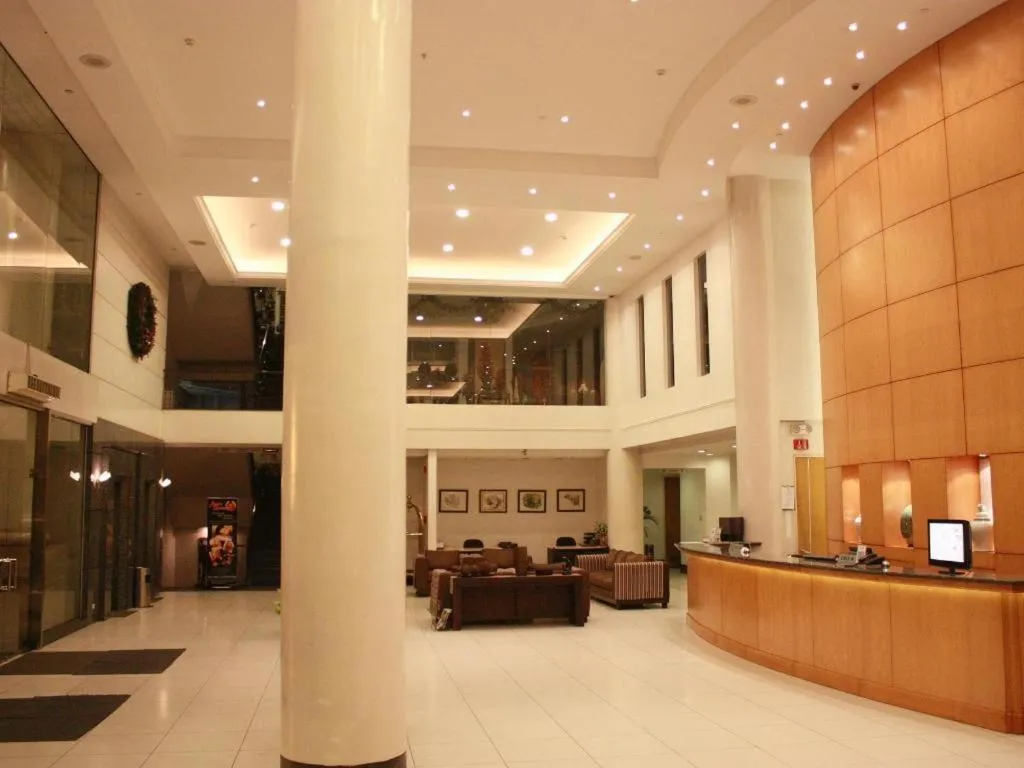 Hotel Supreme Convention Plaza