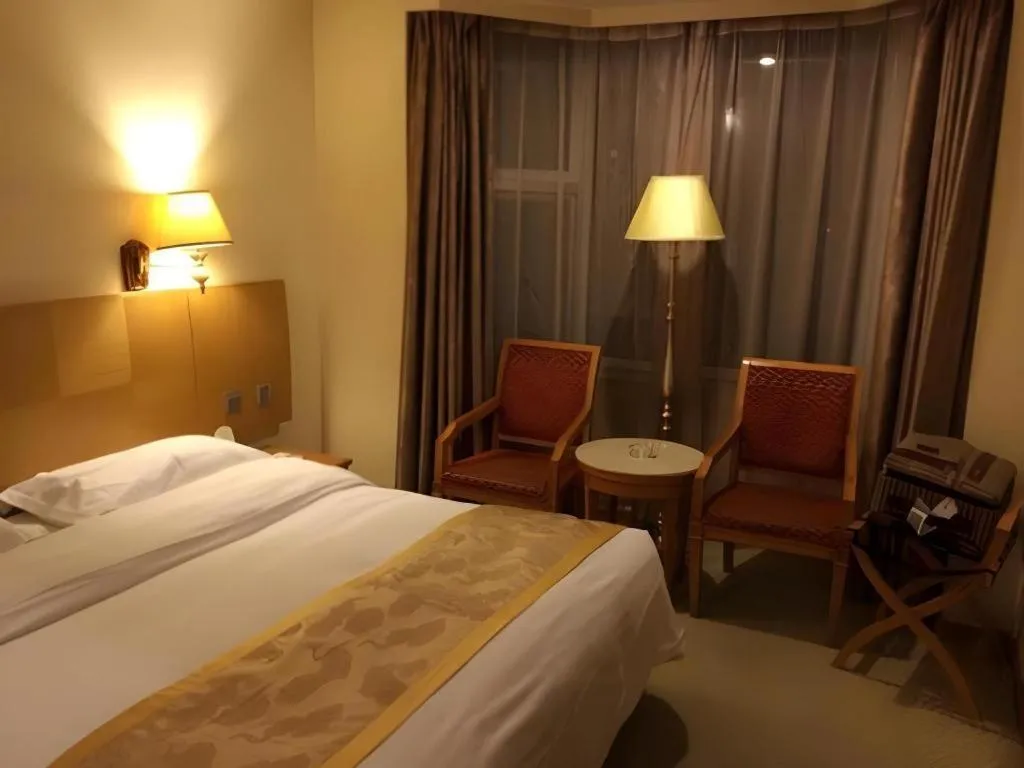 Bed in Greatwall Hotel - Zhengzhou