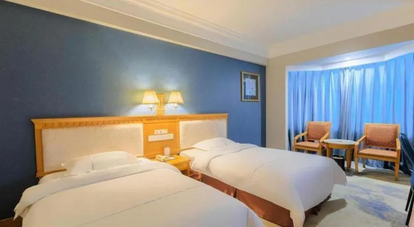 Bed in Greatwall Hotel - Zhengzhou