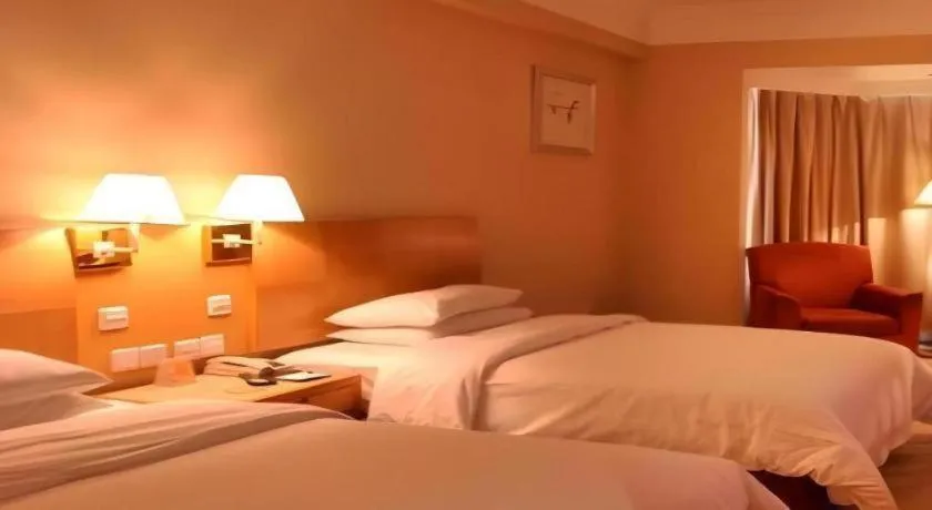 Bed in Greatwall Hotel - Zhengzhou