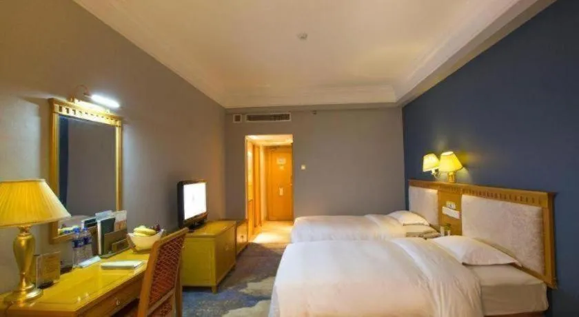 Bed in Greatwall Hotel - Zhengzhou