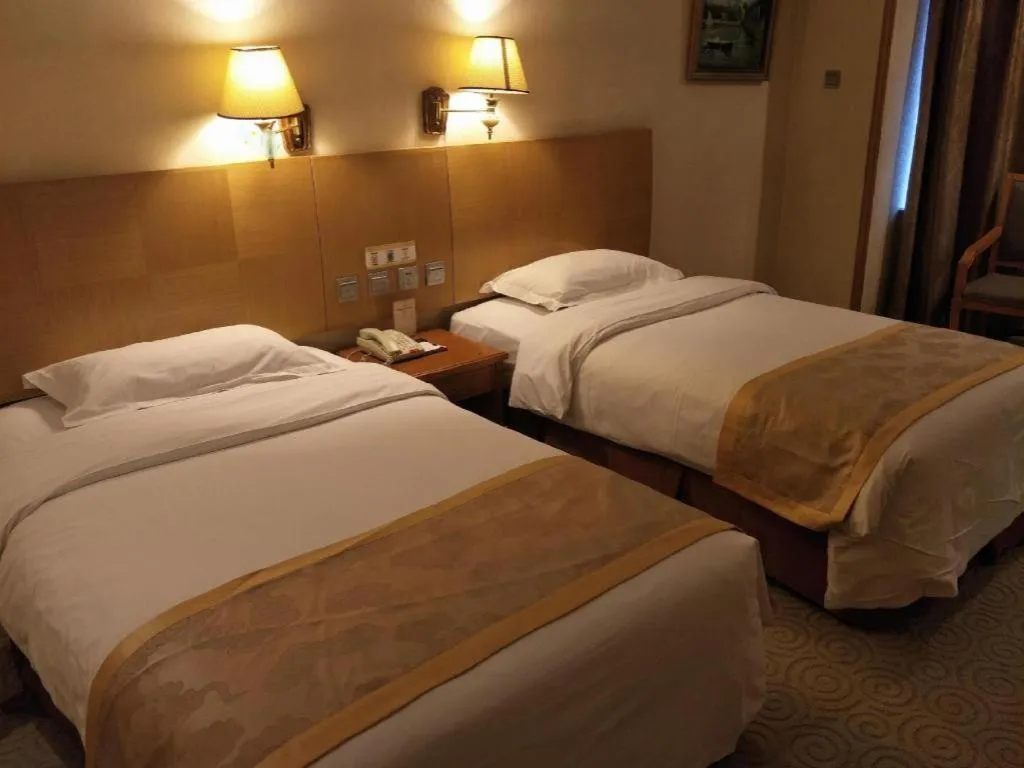 Bed in Greatwall Hotel - Zhengzhou