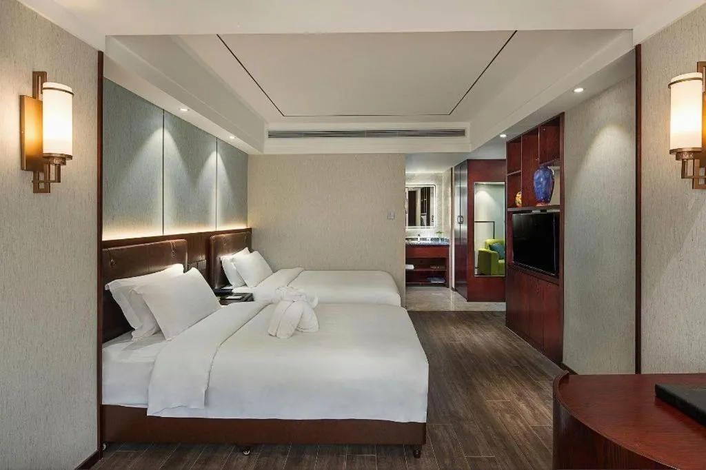 Bed in Xian Empress Hotel