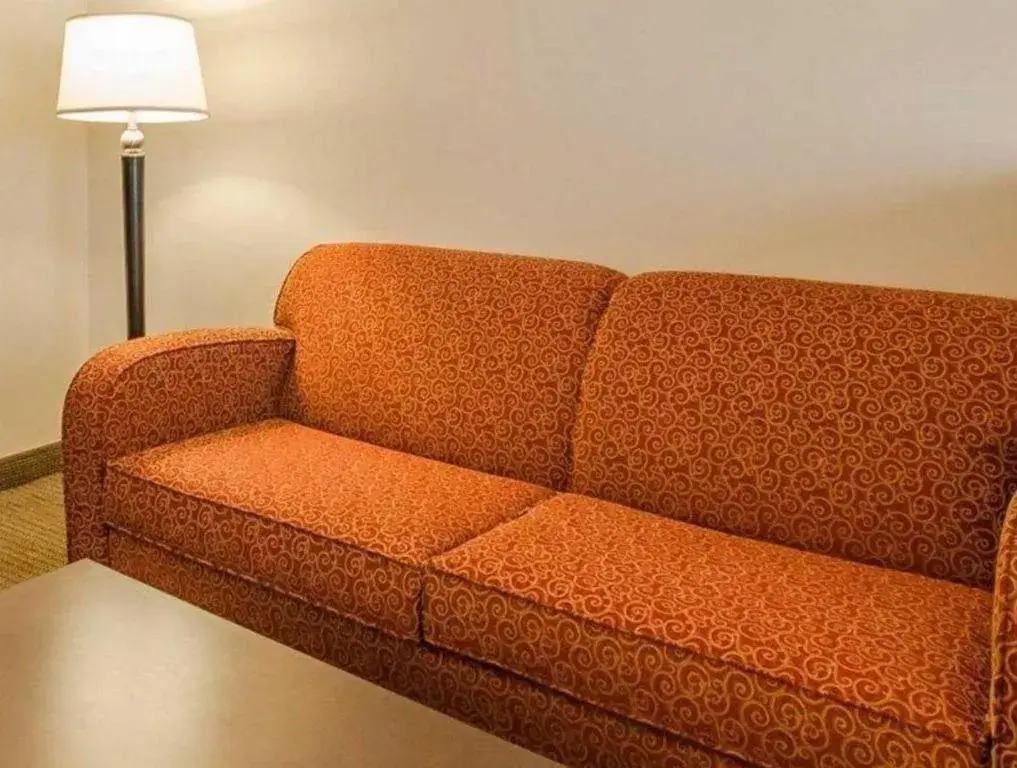 Quality Suites Jeffersonville - Louisville North Quality Suites Jeffersonville - Louisville North