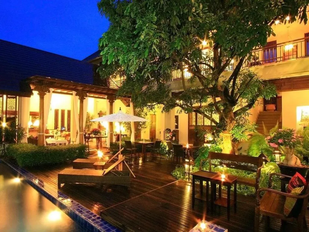 Baan Klang Wiang Hotel