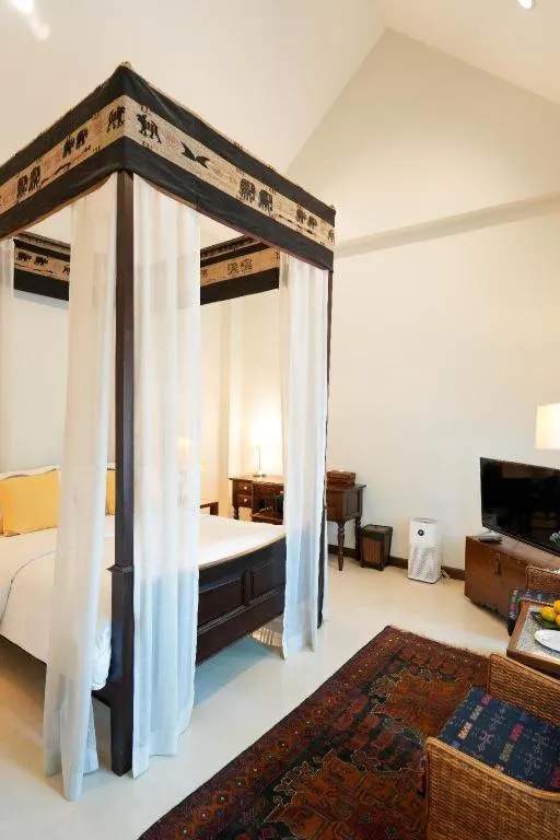 Bed in Baan Klang Wiang Hotel