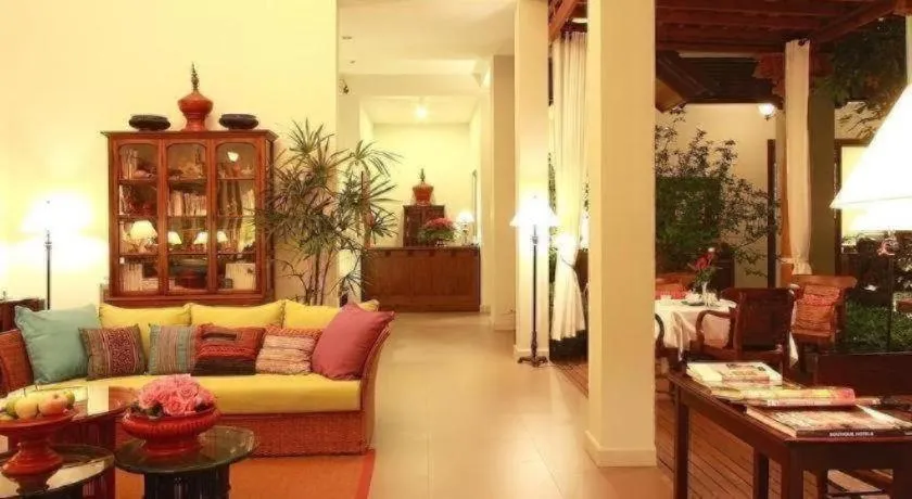 Baan Klang Wiang Hotel