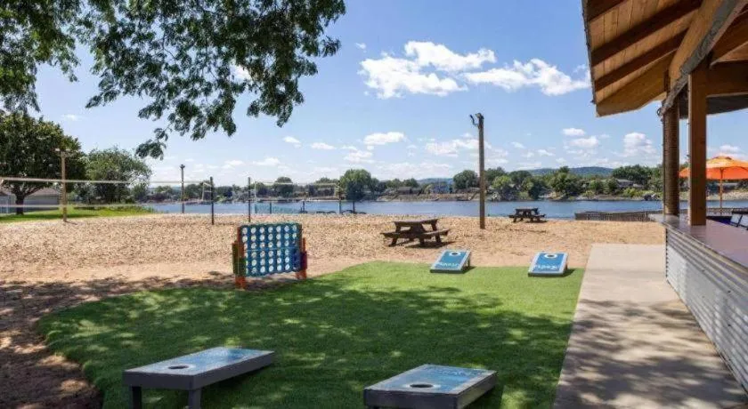 AmericInn by Wyndham La Crosse Riverfront-Conference Center