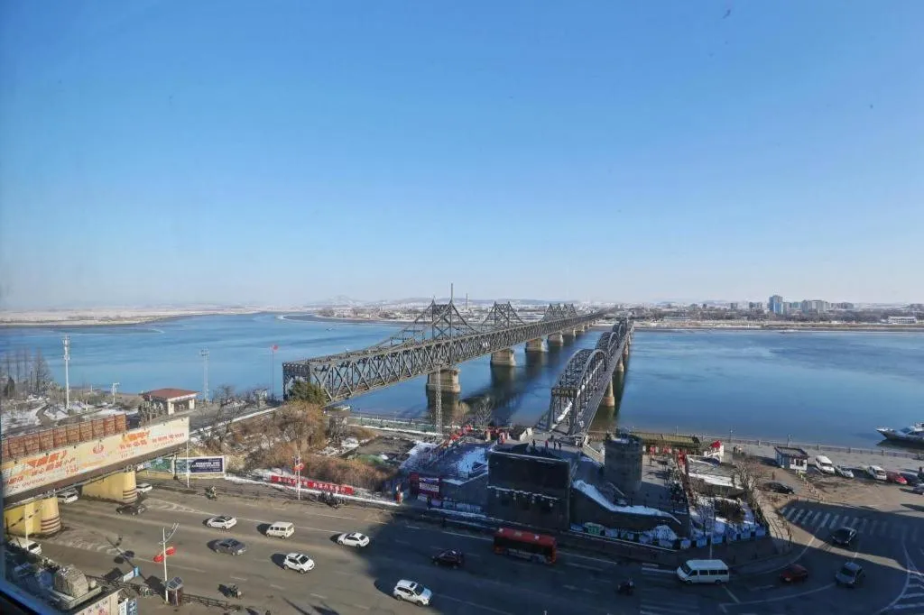 Dandong Rising Zhonglian Hotel