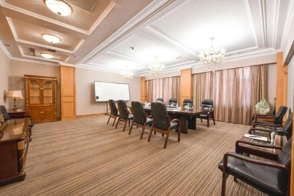 Dandong Rising Zhonglian Hotel