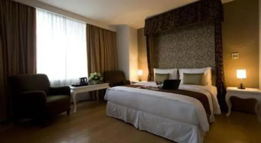 Bed in Amos Cozy Hotel Melawai Bed in Amos Cozy Hotel Melawai